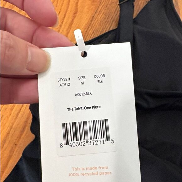 Andie Swim The Tahiti One Piece Swimsuit Black size M NWT - Picture 8 of 10